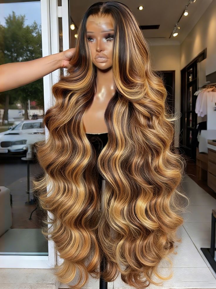 Honey Blonde Highlight Lace Front Wig – Ombre Human Hair